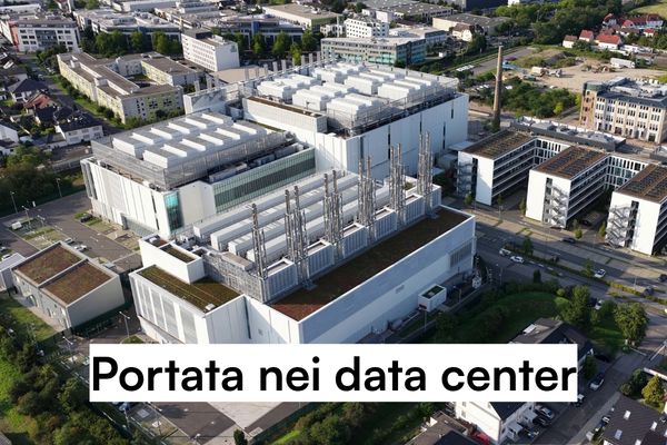 Misuratore di portata data center: cosa guarda davvero chi deve scegliere un impianto di raffreddamento 1 vista aerea di un data center con misuratori di portata nel sistema di raffreddamento