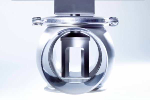 Rebbi del sensore Sensotech montati su un raccordo igienico con fascetta Clamp